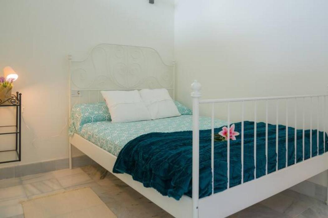 Apartamento A Estrenar Frente A La Plaza De Espana Seville Exterior photo